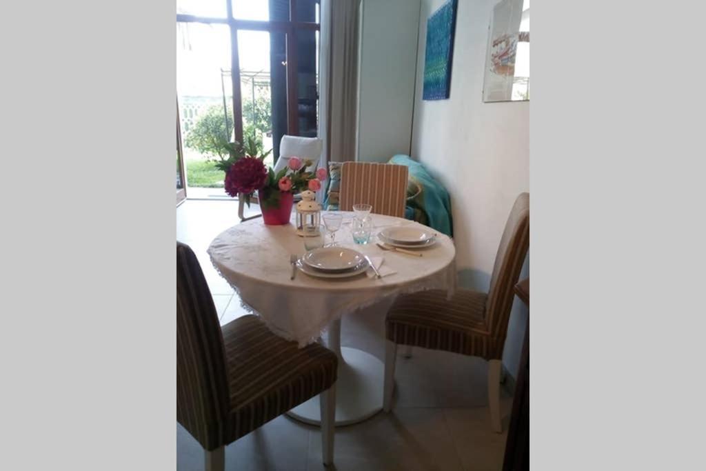 La Rosa Apartment ลาสเปเซีย ภายนอก รูปภาพ